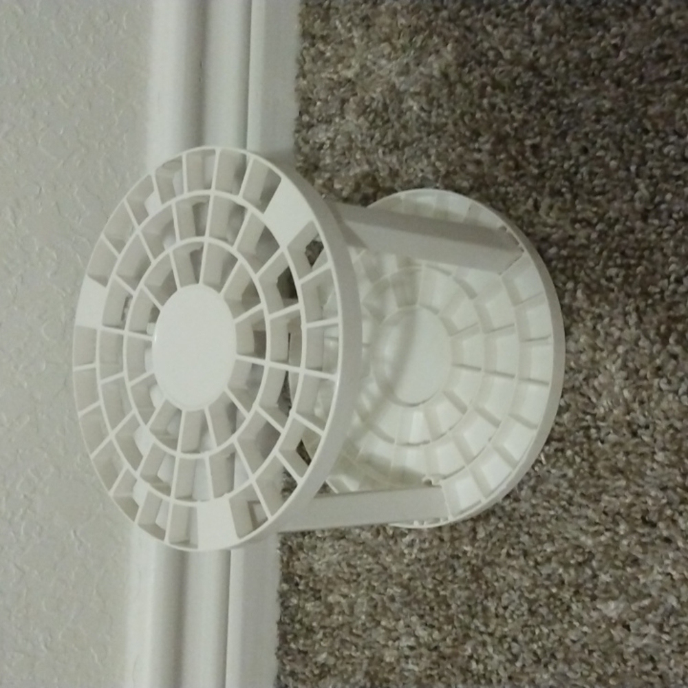 $1 if bundled marker/ pencil/ paintbrush holder